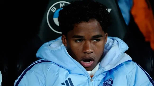 Biểu tượng hỗ trợ khách hàng 24/7 w88